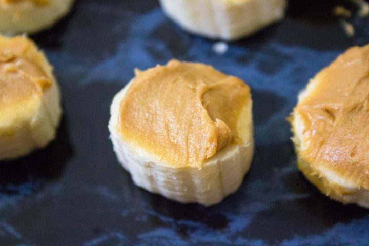 bananas with peanut butter