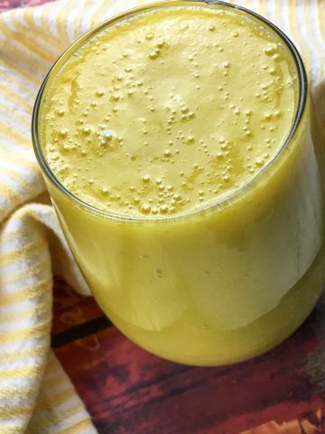 Tropical Breakfast Smoothie Recipe