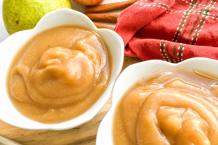 Cinnamon Pear Applesauce