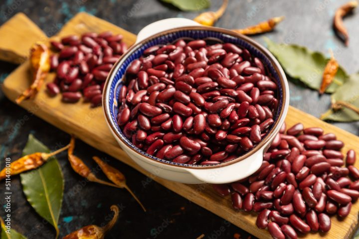 Raw red kidney beans